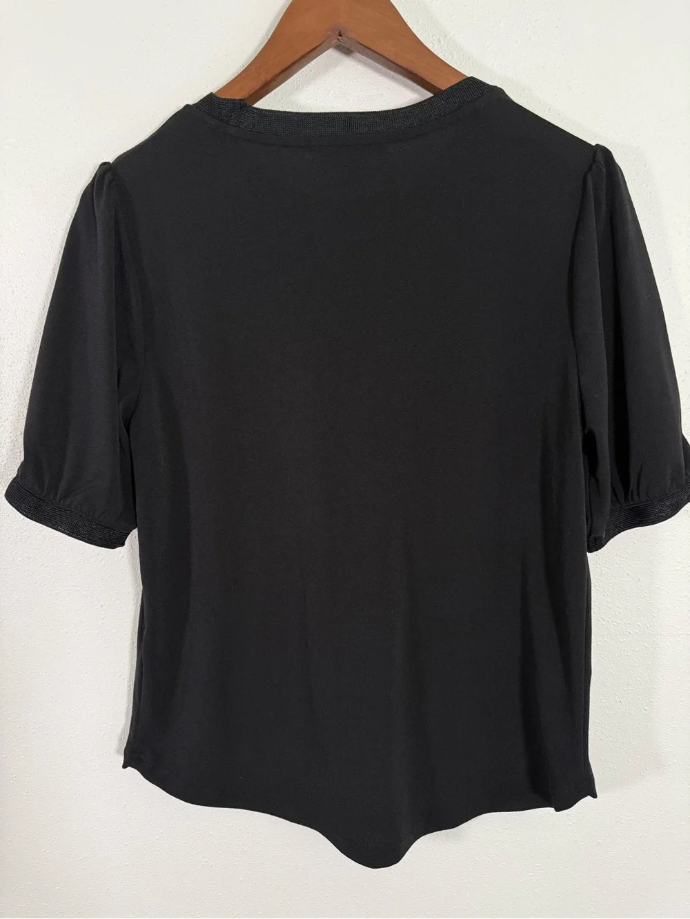 Banana Republic Black Puff Sleeve Top Short Sleeve Knit Tee Size Small